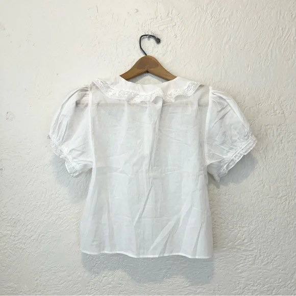 cupcakes & cashmere Top Blouse White Lace Trim Coquette Cottagecore XS Fairy - Picture 5 of 7